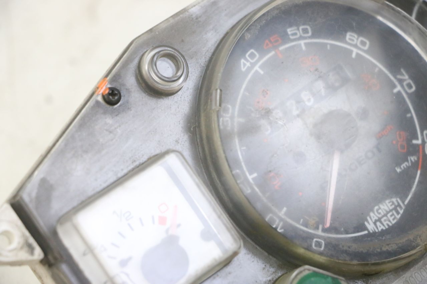 photo de SPEEDOMETER PEUGEOT JET FORCE CARBU 50 (2003 - 2016) - Checked used part