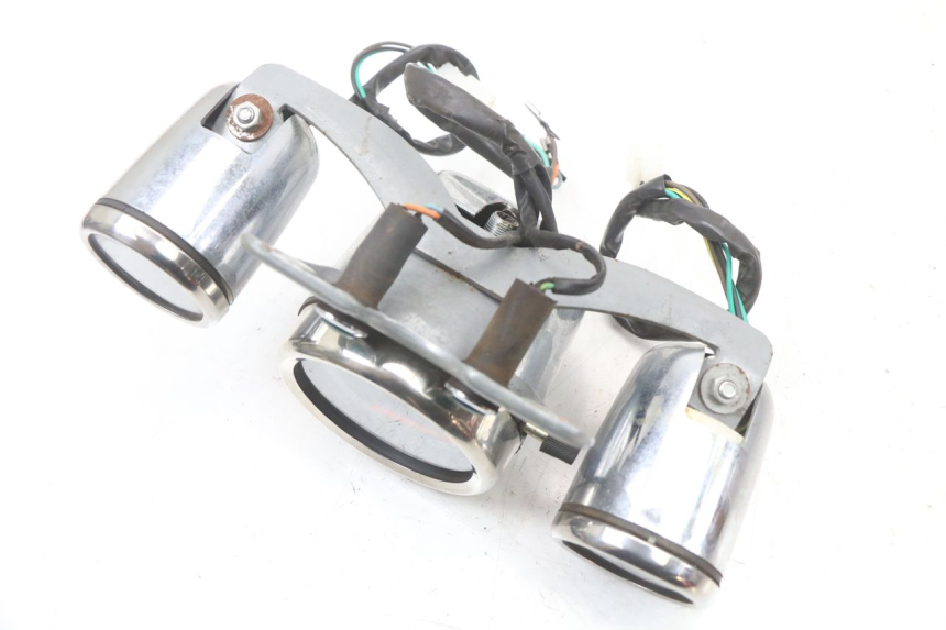 photo de SPEEDOMETER JINLUN JL HIGHLANDER 125 (2007 - 2015) - Distinctive features