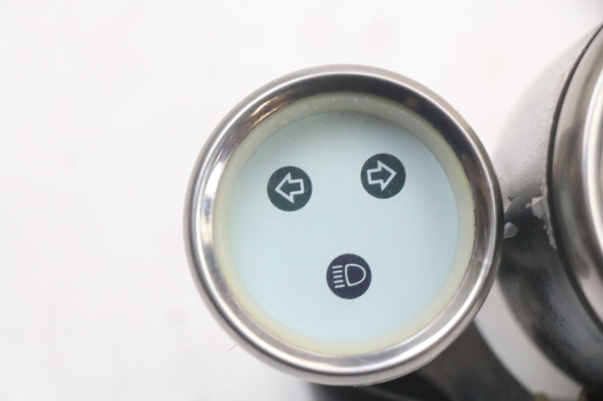 photo de SPEEDOMETER JM MOTORS OLDIES 4T 50 (2010 - 2020) - Zoom on usage condition