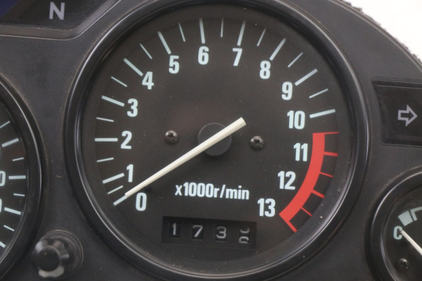 photo de SPEEDOMETER KAWASAKI GTR 1000 (1994 - 2004) - Technical close-up