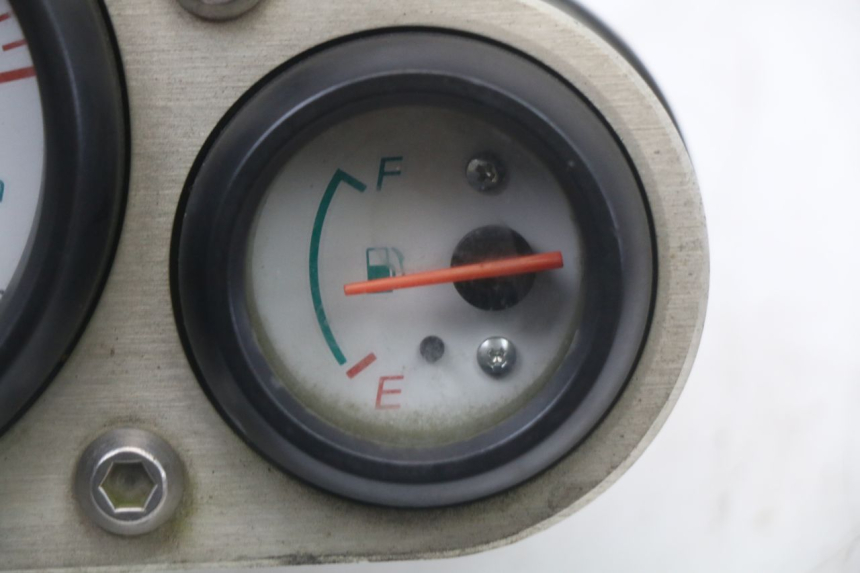 photo de SPEEDOMETER KAWASAKI ZR7 ZR-7 S 750 (1999 - 2004) - Technical close-up