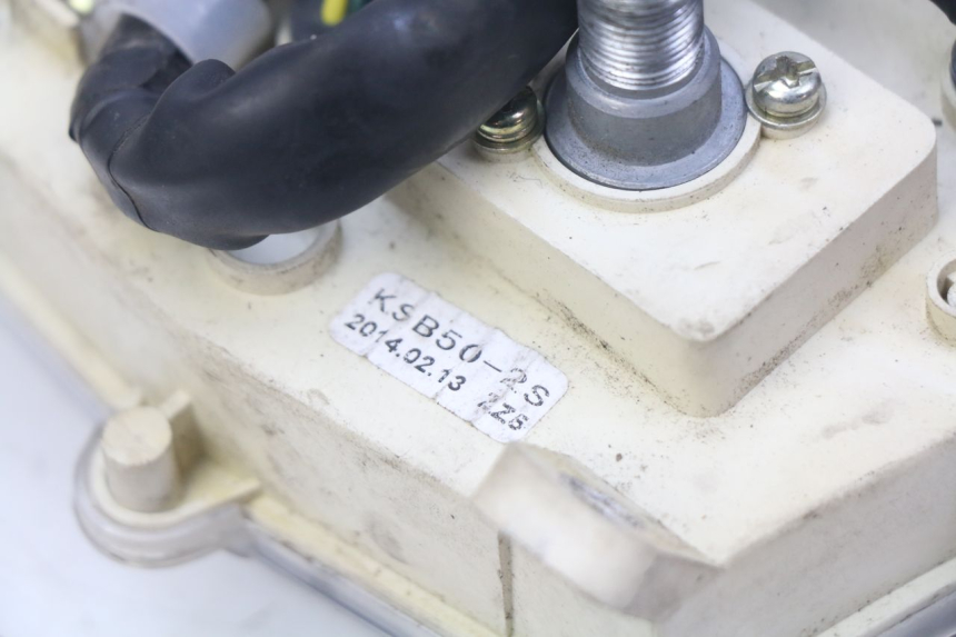 photo de SPEEDOMETER PEUGEOT KISBEE 2T 50 (2010 - 2017) - Alternative perspective