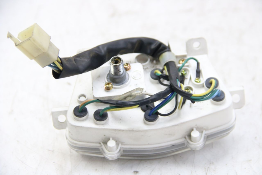 photo de SPEEDOMETER PEUGEOT KISBEE 2T 50 (2010 - 2017) - Component detail