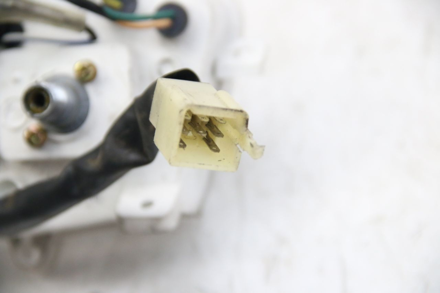 photo de SPEEDOMETER PEUGEOT KISBEE 2T 50 (2010 - 2017) - Technical close-up