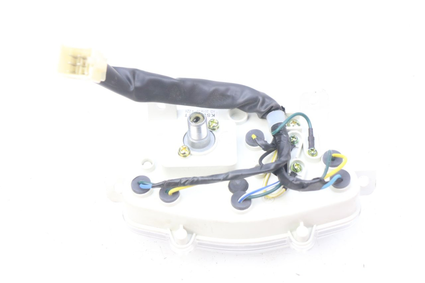 photo de SPEEDOMETER PEUGEOT KISBEE 4T 50 (2018 - 2022) - Alternative perspective