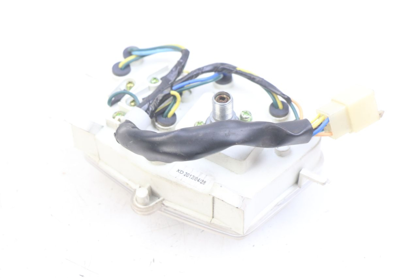 photo de SPEEDOMETER PEUGEOT KISBEE 4T 50 (2010 - 2017) - Alternative perspective