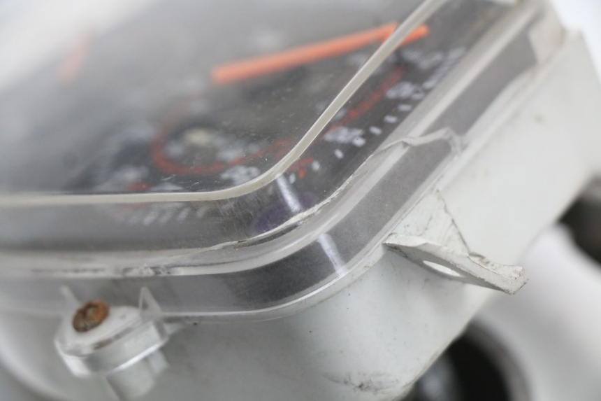 photo de SPEEDOMETER PEUGEOT KISBEE 4T 50 (2018 - 2022) - Product overview