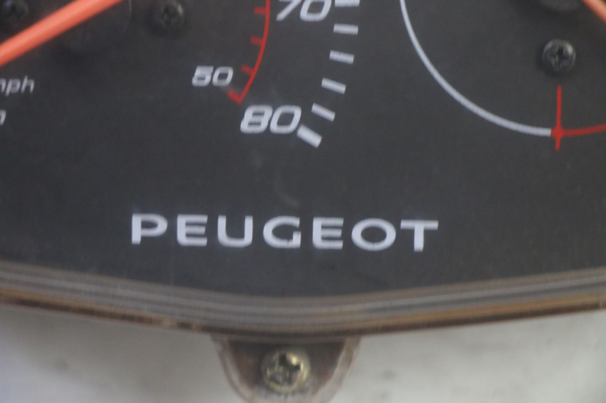 photo de SPEEDOMETER PEUGEOT KISBEE 4T 50 (2018 - 2022) - Alternative perspective