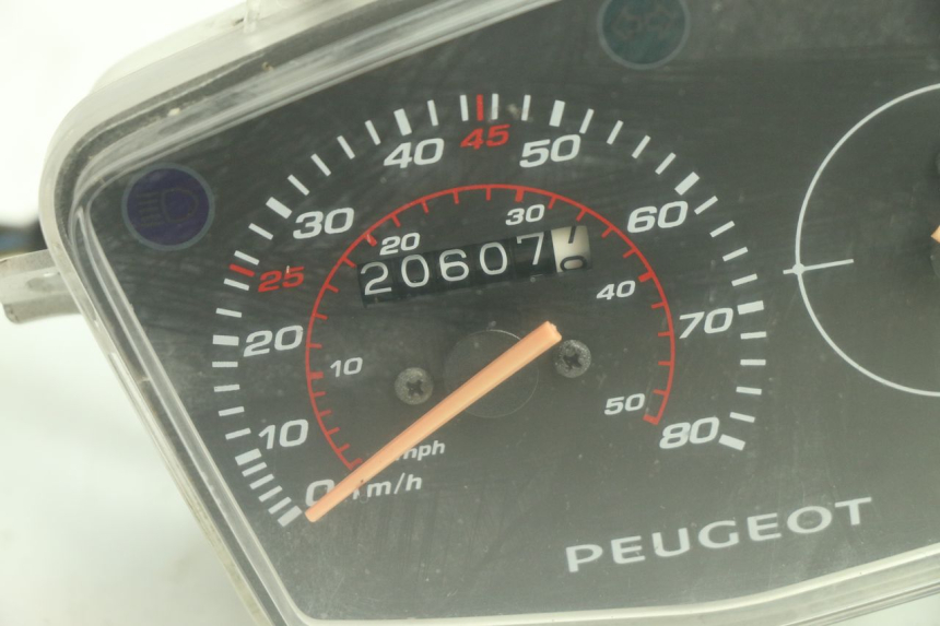 photo de SPEEDOMETER PEUGEOT KISBEE 4T 50 (2018 - 2022) - Component detail