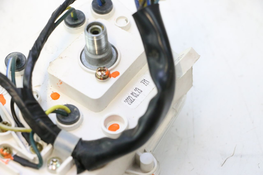 photo de SPEEDOMETER PEUGEOT KISBEE 4T 50 (2018 - 2022) - Technical close-up