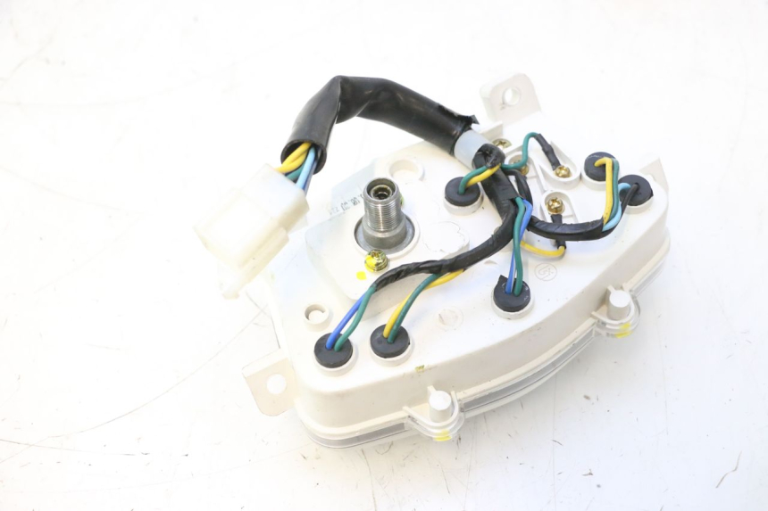 photo de SPEEDOMETER PEUGEOT KISBEE 4T 50 (2023 - 2026) - Technical close-up