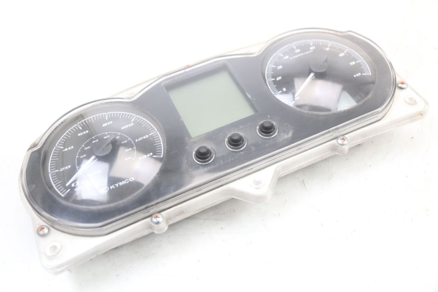 photo de SPEEDOMETER KYMCO X-TOWN XTOWN 125 (2016 - 2021) - Technical close-up
