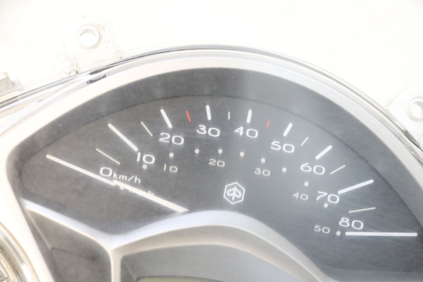 photo de SPEEDOMETER PIAGGIO LIBERTY IGET 4T 50 (2015 - 2020) - Alternative angle