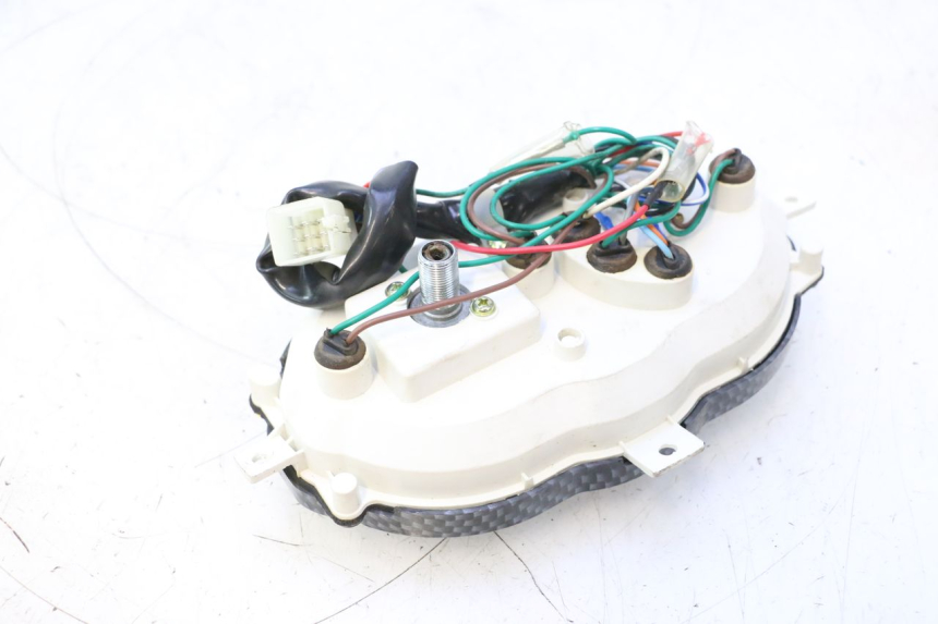 photo de SPEEDOMETER LONGJIA LJ50QT 8M 2T 50 (2010 - 2017) - Alternative perspective