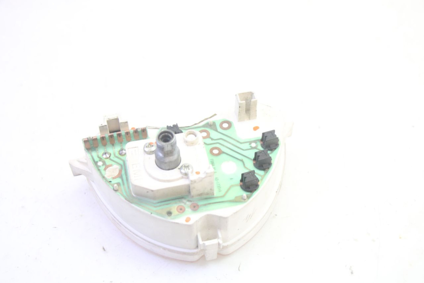 photo de SPEEDOMETER PEUGEOT LUDIX 50 (2005 - 2007) - Fixing points details