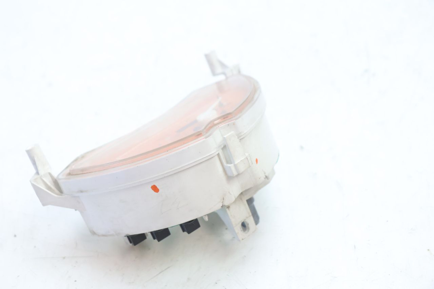 photo de SPEEDOMETER PEUGEOT LUDIX 50 (2008 - 2017) - Zoom on usage condition