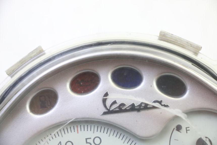 photo de SPEEDOMETER PIAGGIO LXV 4T 50 (2009 - 2013) - Component detail
