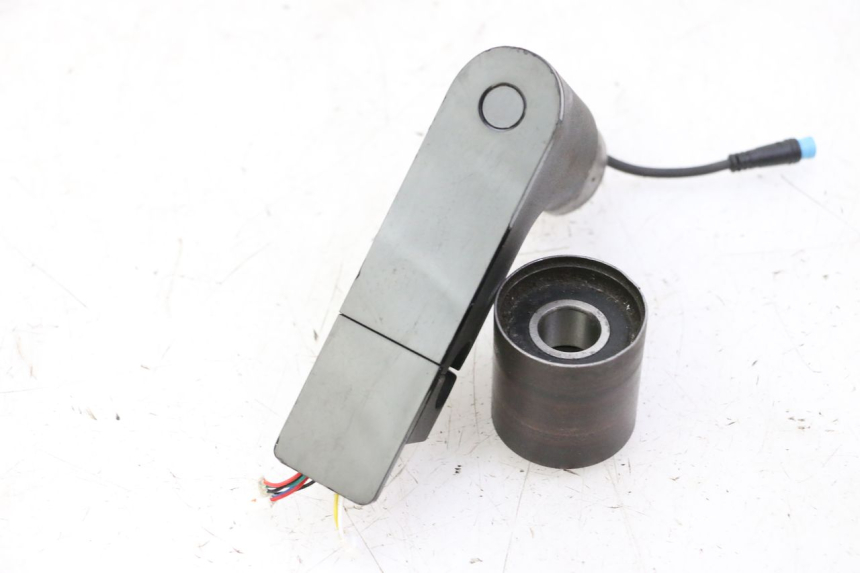 photo de SPEEDOMETER XIAOMI MI PRO 2 1 - Alternative perspective