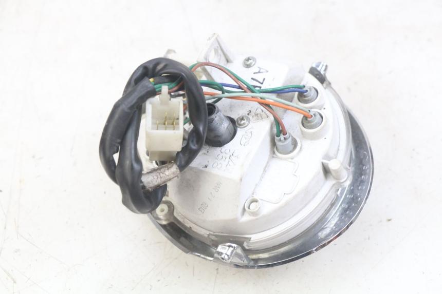 photo de SPEEDOMETER SYM MIO 50 (2011 - 2017) - Technical close-up