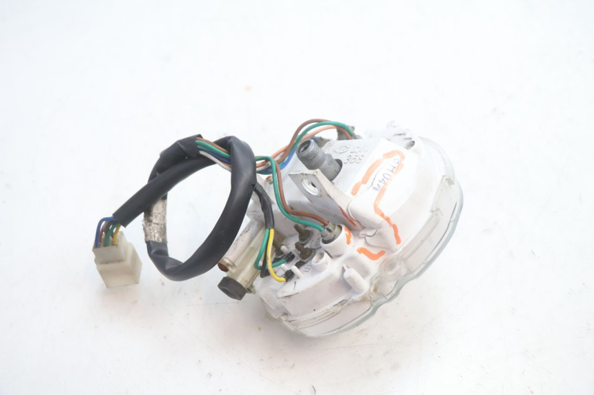 photo de SPEEDOMETER SYM MIO 50 (2005 - 2010) - Fixing points details