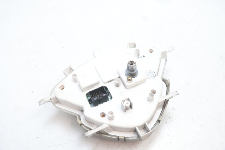 photo de SPEEDOMETER KYMCO MOVIE S 125 (2009 - 2018) - Surface and material condition