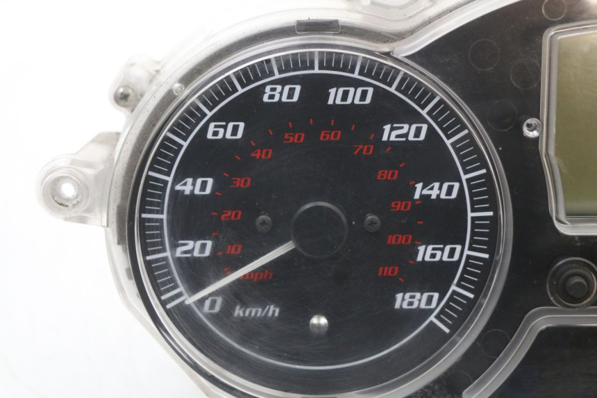 photo de SPEEDOMETER PIAGGIO MP3 LT 400 (2007 - 2012) - Component detail
