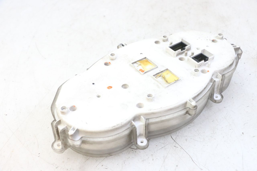 photo de SPEEDOMETER PIAGGIO MP3 LT 400 (2007 - 2012) - Product overview