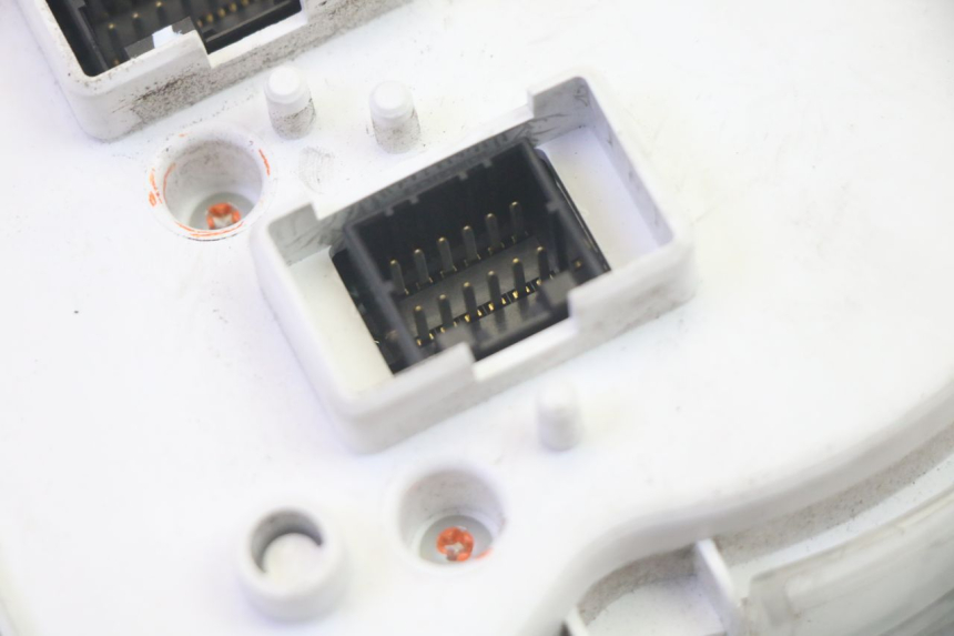 photo de SPEEDOMETER PIAGGIO MP3 LT 400 (2007 - 2012) - Component zoom