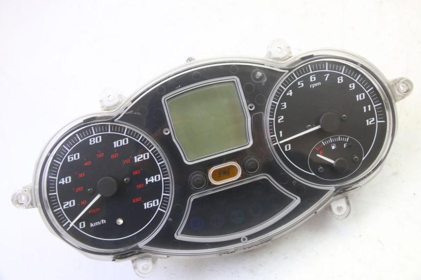 photo de SPEEDOMETER PIAGGIO MP3 125 (2006 - 2014) - Main view
