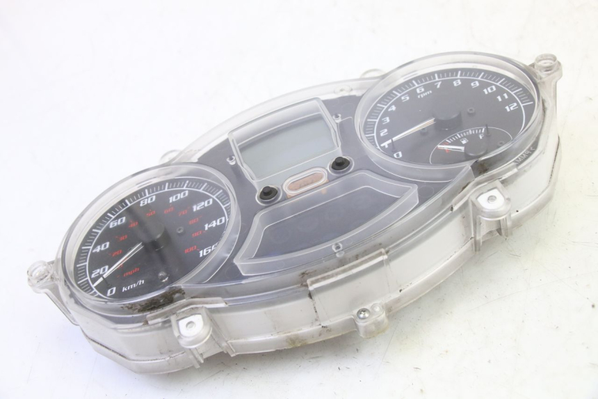 photo de SPEEDOMETER PIAGGIO MP3 125 (2006 - 2014) - Surface and material condition
