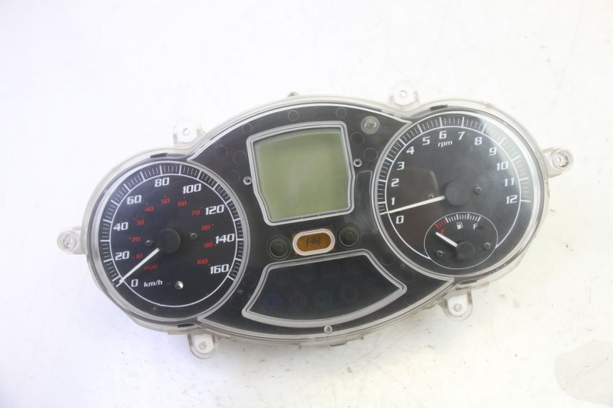 photo de SPEEDOMETER PIAGGIO MP3 125 (2006 - 2014) - Main view