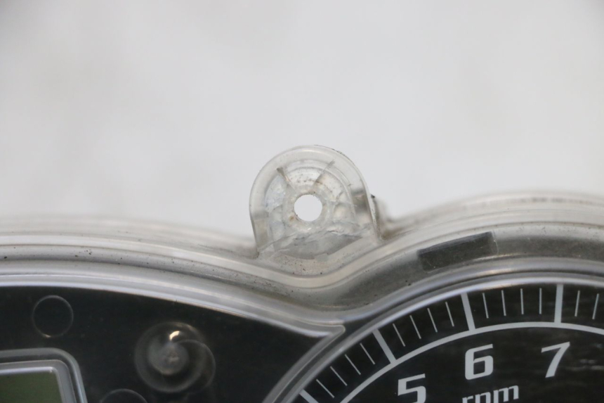 photo de SPEEDOMETER PIAGGIO MP3 RL 250 (2006 - 2010) - Detailed visual inspection