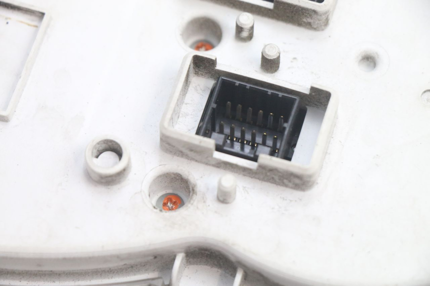 photo de SPEEDOMETER PIAGGIO MP3 125 (2006 - 2014) - Additional view of the item