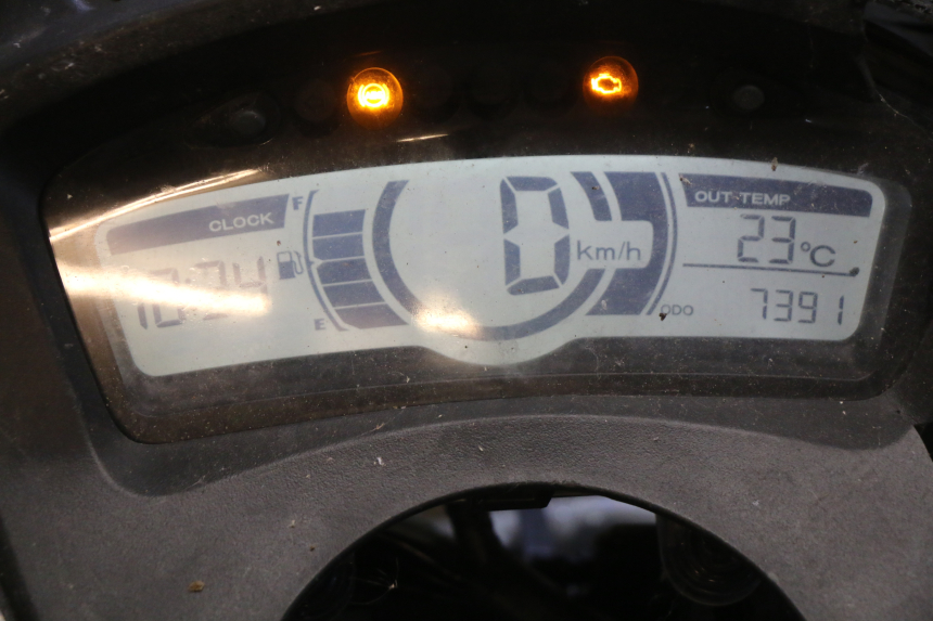 photo de SPEEDOMETER MBK MW TRYPTIK 125 (2017 - 2022) - Fixing points details