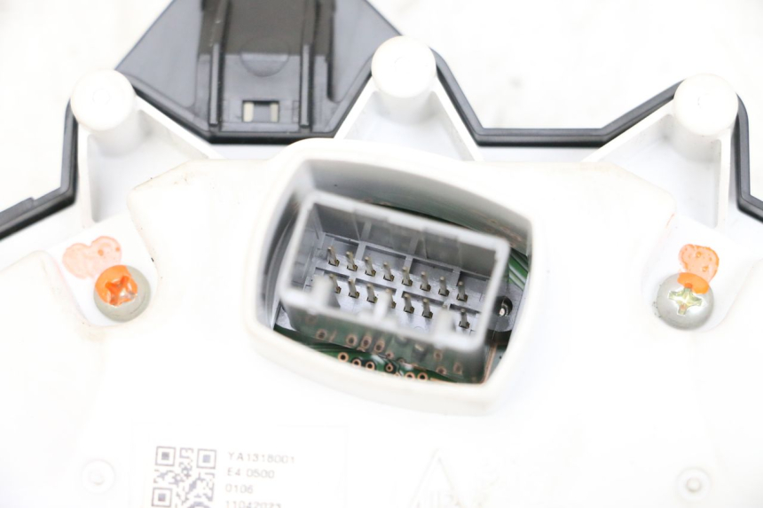 photo de SPEEDOMETER YAMAHA NEO'S CORE 1 (2022 - 2026) - Surface and material condition