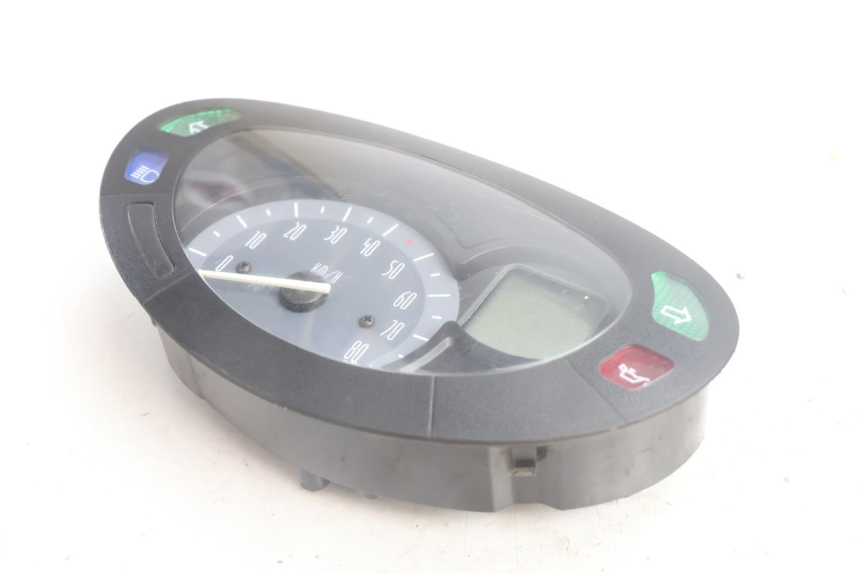 photo de SPEEDOMETER YAMAHA NEO'S NEOS 2T 50 (1998 - 2007) - Fixing points details