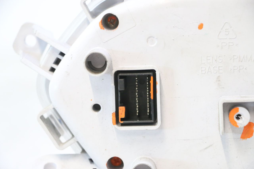 photo de SPEEDOMETER KYMCO LIKE 4T 50 (2019 - 2025) - Alternative perspective