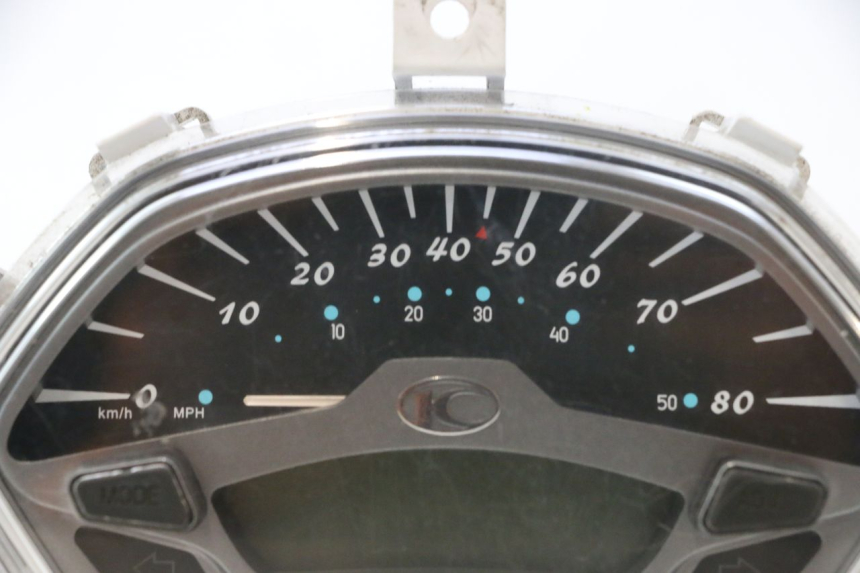 photo de SPEEDOMETER KYMCO LIKE 4T 50 (2019 - 2025) - Zoom on usage condition