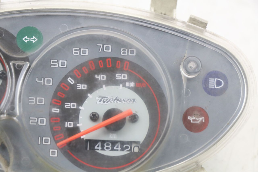 photo de SPEEDOMETER PIAGGIO NEW TYPHOON 50 (2010 - 2017) - Zoom on usage condition