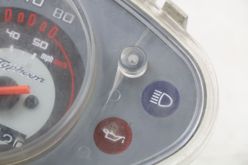 photo de SPEEDOMETER PIAGGIO NEW TYPHOON 50 (2010 - 2017) - Technical close-up