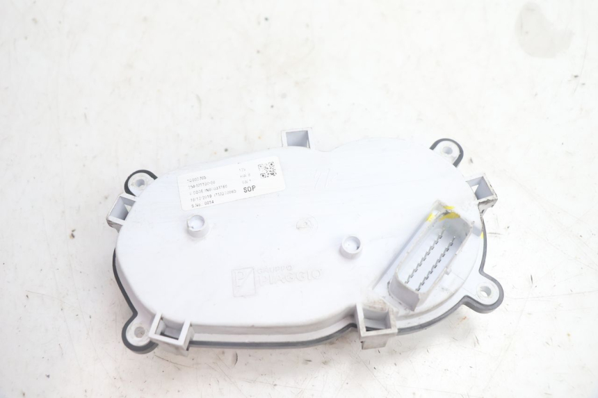 photo de SPEEDOMETER PIAGGIO NEW TYPHOON 50 (2018 - 2021) - Fixing points details
