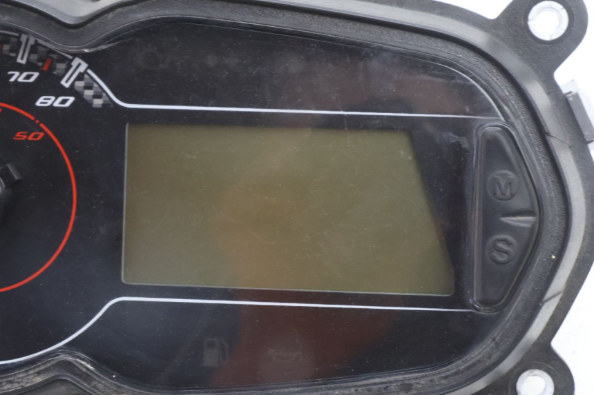 photo de SPEEDOMETER PIAGGIO NEW TYPHOON 50 (2018 - 2021) - Zoom on usage condition
