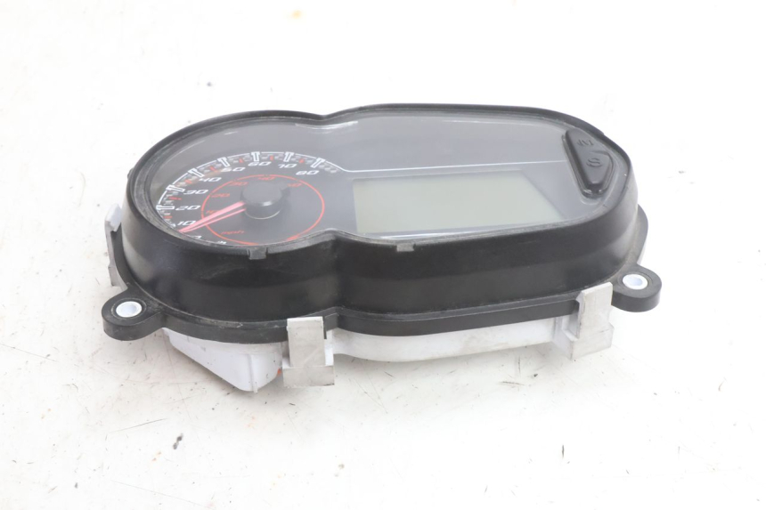 photo de SPEEDOMETER PIAGGIO NEW TYPHOON 50 (2018 - 2021) - Product overview