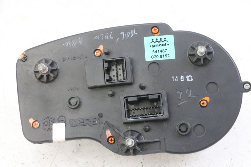 photo de SPEEDOMETER GILERA NEXUS 125 (2009 - 2013) - Markings and original references