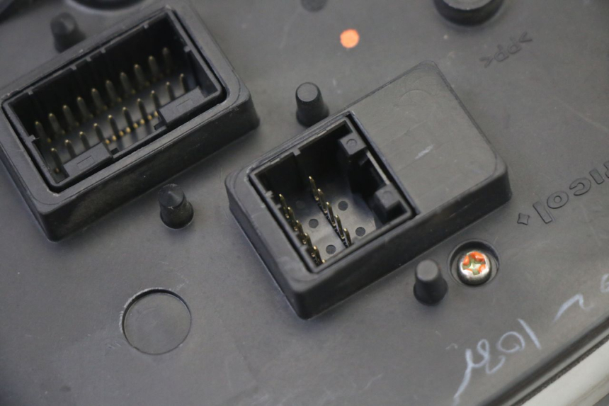 photo de SPEEDOMETER GILERA NEXUS 125 (2009 - 2013) - Markings and original references