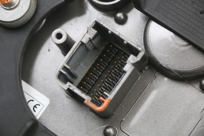 photo de SPEEDOMETER MOTO GUZZI NORGE 8V GT 1200 (2011 - 2016) - Distinctive features