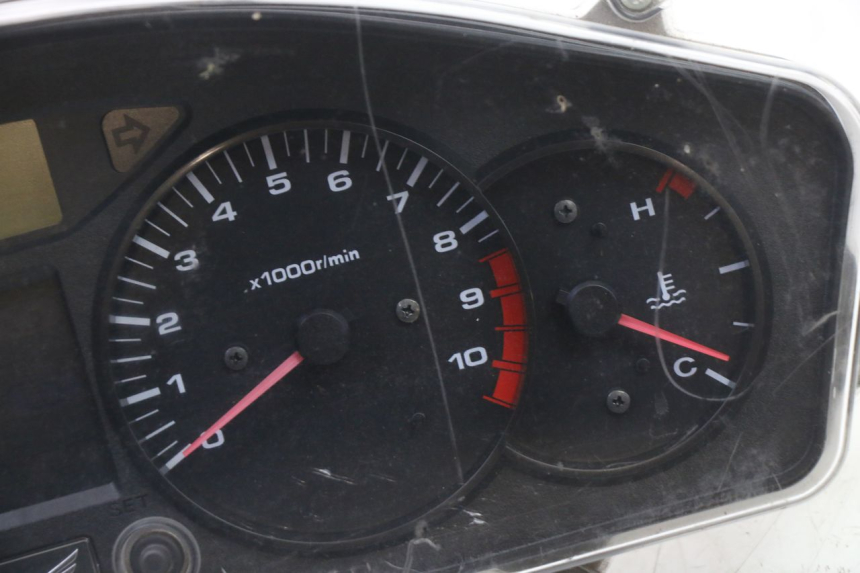 photo de SPEEDOMETER HONDA NTV DEAUVILLE ABS 700 (2007 - 2016) - Zoom on usage condition