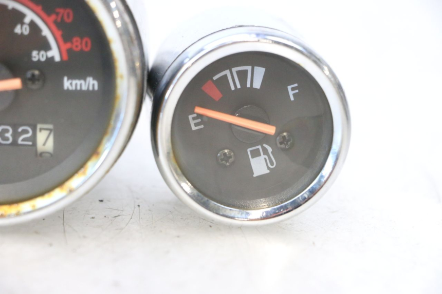 photo de SPEEDOMETER JM MOTORS OLDIES 4T 50 (2020 - 2026) - Focus on structure