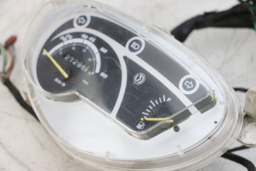 photo de SPEEDOMETER SYM ORBIT 2 4T 50 (2008 - 2017) - Zoom on usage condition