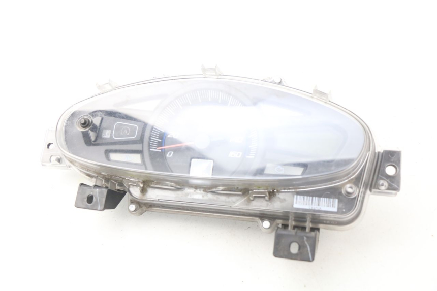 photo de SPEEDOMETER HONDA PCX (JF47) 125 (2012 - 2013) - Detailed visual inspection